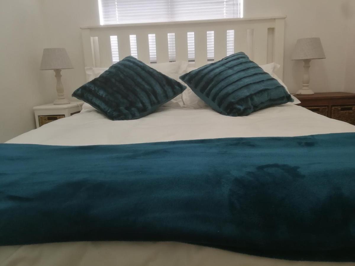 Sunset Heights 64 Apartman Langebaan Kültér fotó
